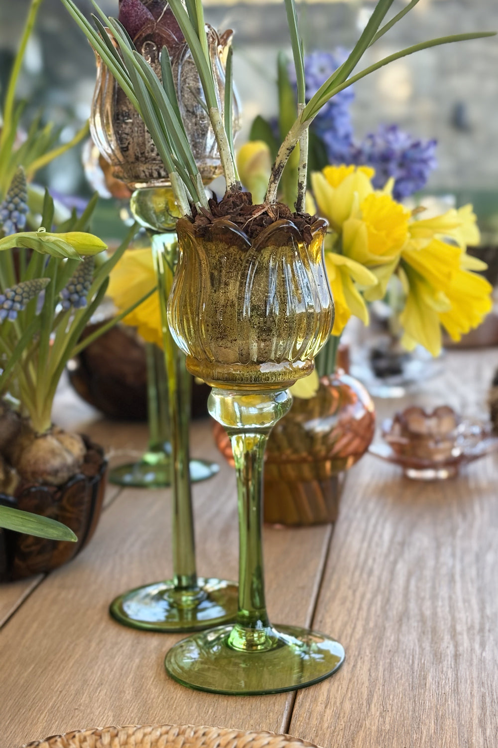 Detalle Candelabro De Cristal Con Diseño De Tulipán Amarillo Cristina Oria 