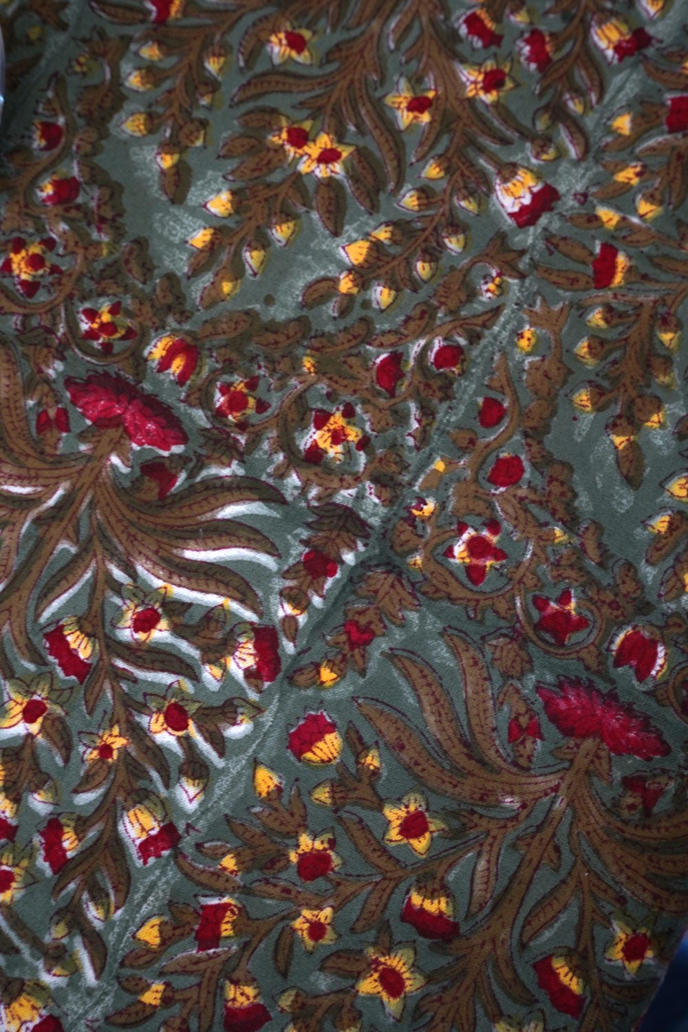 Detalle Mantel Flores Verdes Cristina Oria 