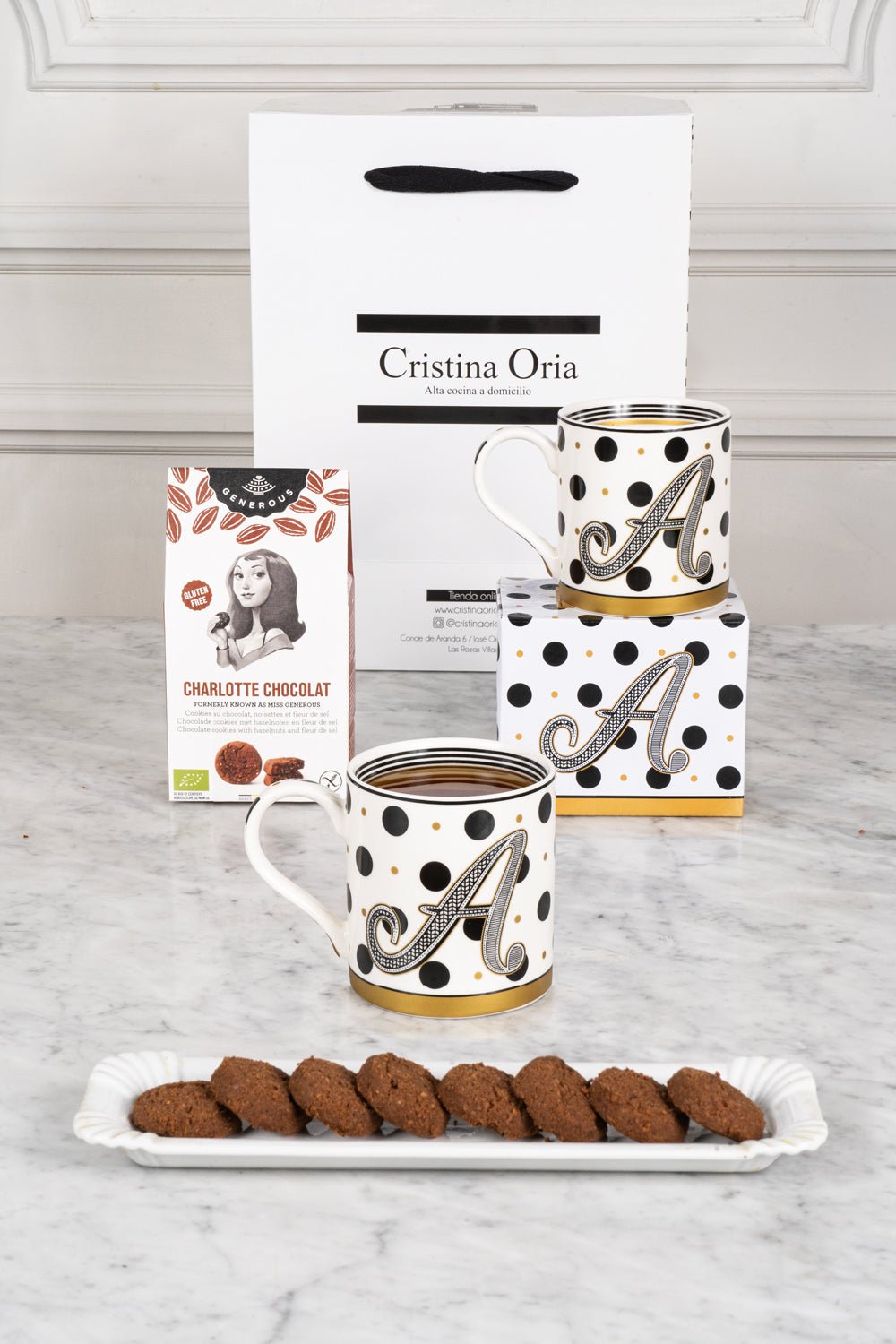 Bolsa Taza Iniciales & Galletas Sin Gluten Especial Profesores Cristina Oria