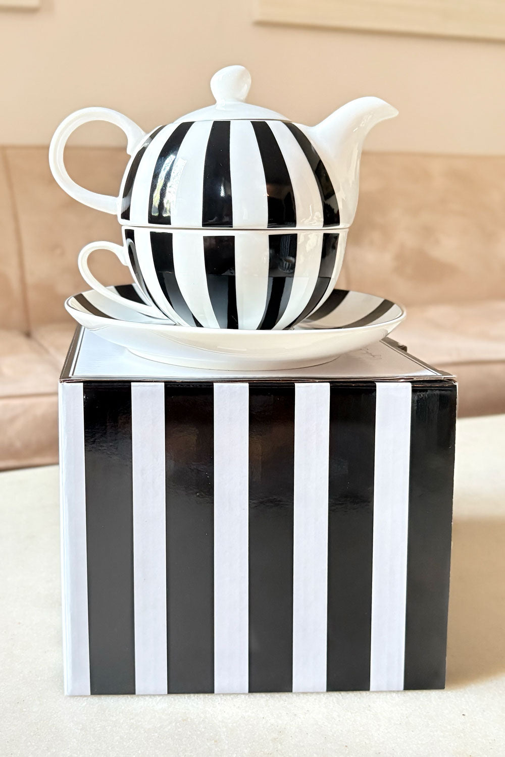 Caja Y Tea For One Rayas Cristina Oria