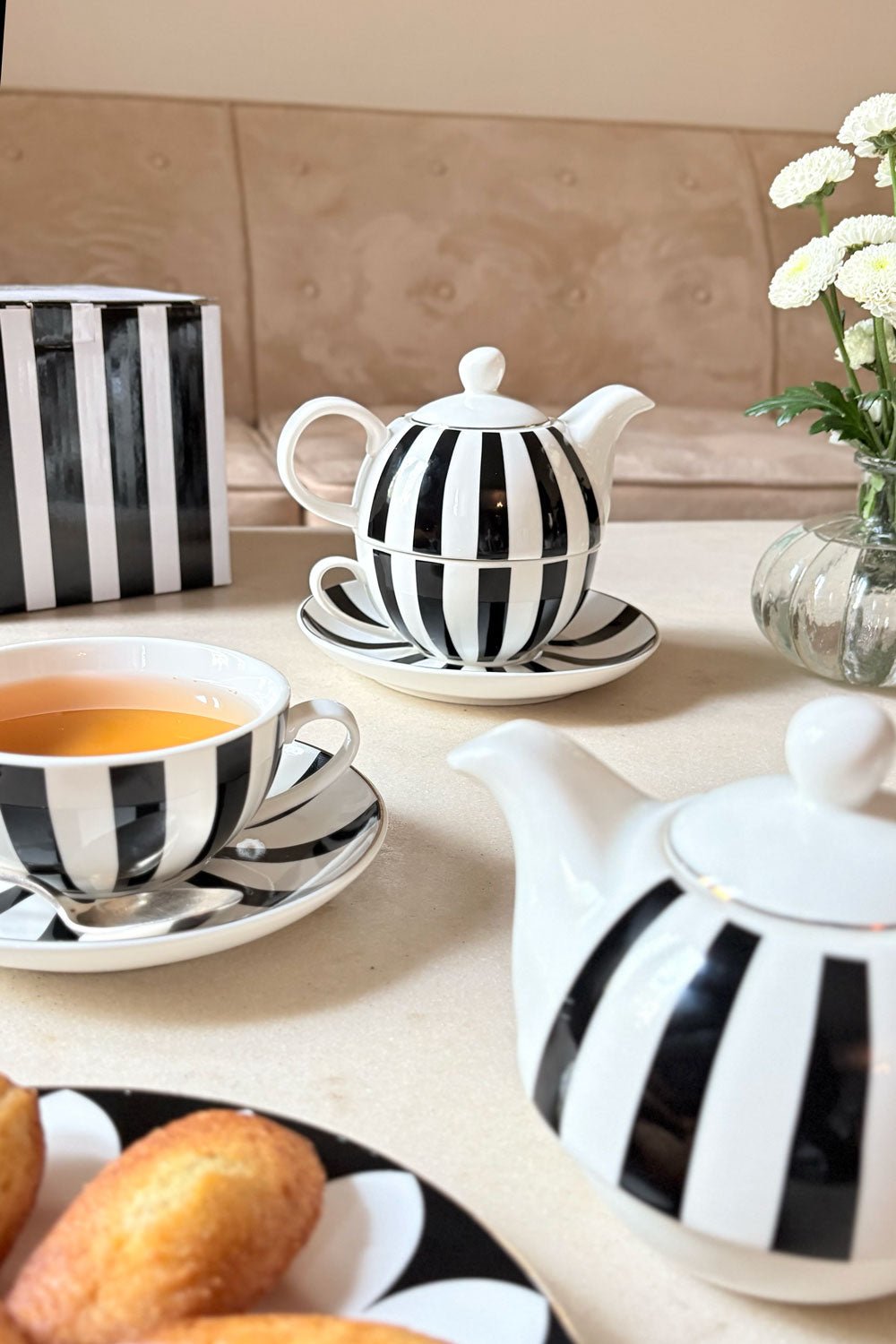 Tea For One Rayas Cristina Oria