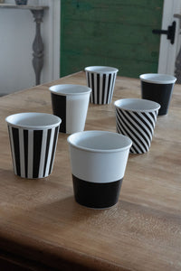 Set De 6 Vasos De Porcelana Blancos Y Negros