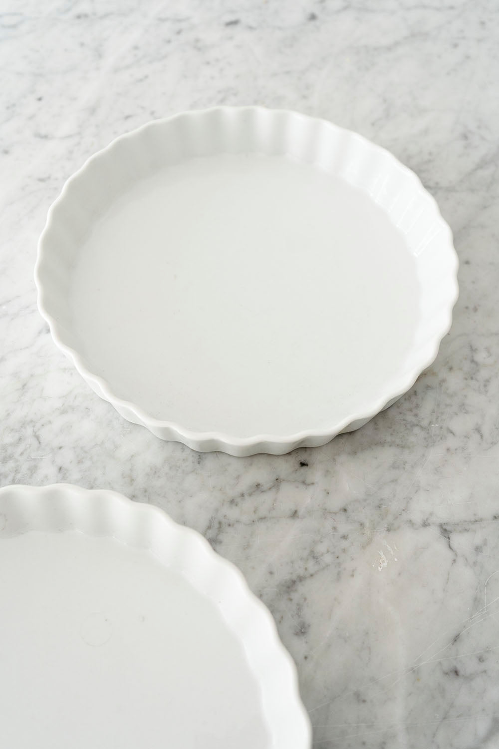 Große weiße Keramikform 25 cm – Cristina Oria