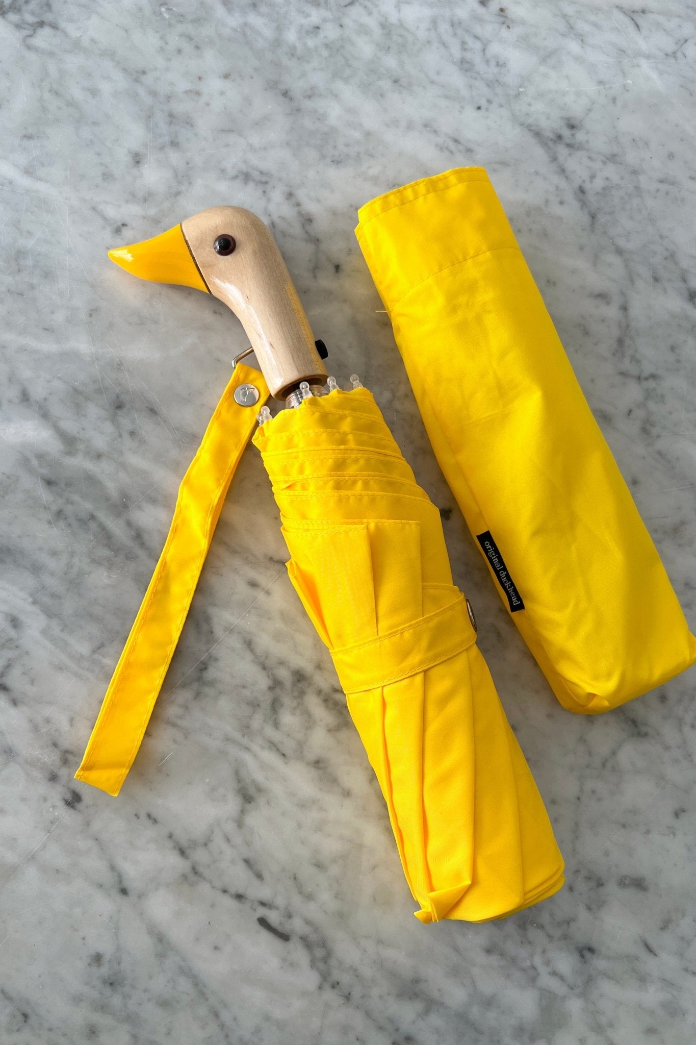 Paraguas Con Diseño Amarillo Y Mango Con Cabeza De Pato - Cristina Oria