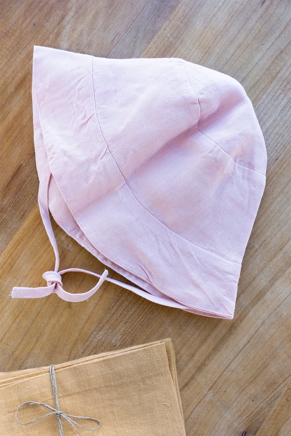 Gorros De Lino Rosa Niños - Cristina Oria